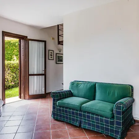 Holiday home Il Giardino Di Arcile By Wonderful Italy