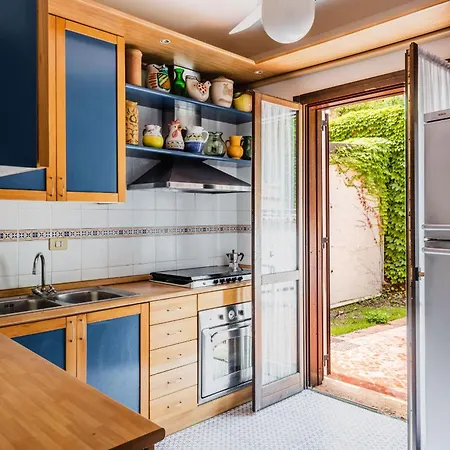 Holiday home Il Giardino Di Arcile By Wonderful Italy Augusta