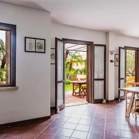 Holiday home Il Giardino Di Arcile By Wonderful Italy *
